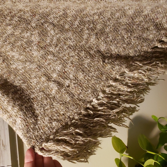 ♦️♦️ SOLD ♦️♦️Fenn Wright Manson Poncho - Picture 5 of 8